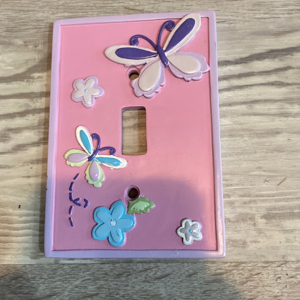 Butterfly light switch